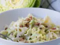 Herzhafte Pasta mit Wirsing und Speck, eine cremige Köstlichkeit, die Lust auf mehr macht.